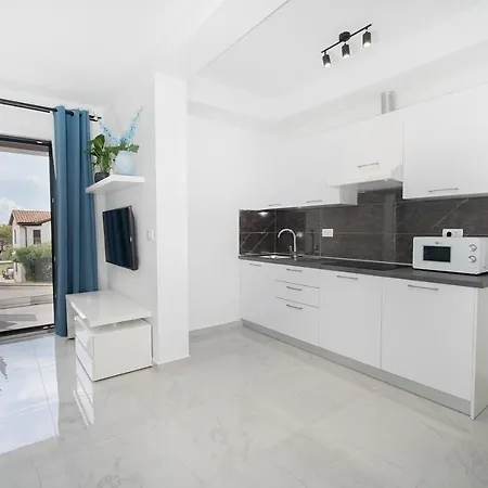 Villa Apartments Lela Rabac Exterior foto
